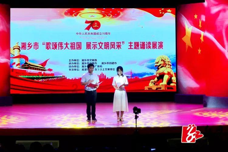 婧婧整理卧室